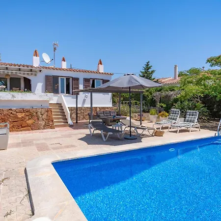 S'ullastre En Con Piscina Вилла